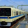 アルバイトのブラック労働が問題視されていると報道　その翌日に大型トラブルが起きた小田急電鉄