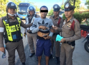 写真は逮捕された容疑者（タイのパタヤ現地ニュースを配信しているThe Pattaya Newsより、同ニュースの日本語版を配信するPJA NEWS提供)