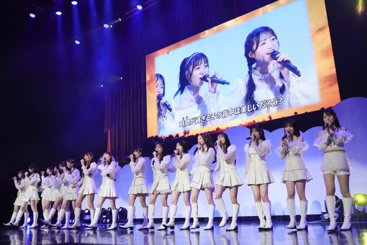 AKB48が魅せた第18期生昇格記念LIVE 19、20期生を
